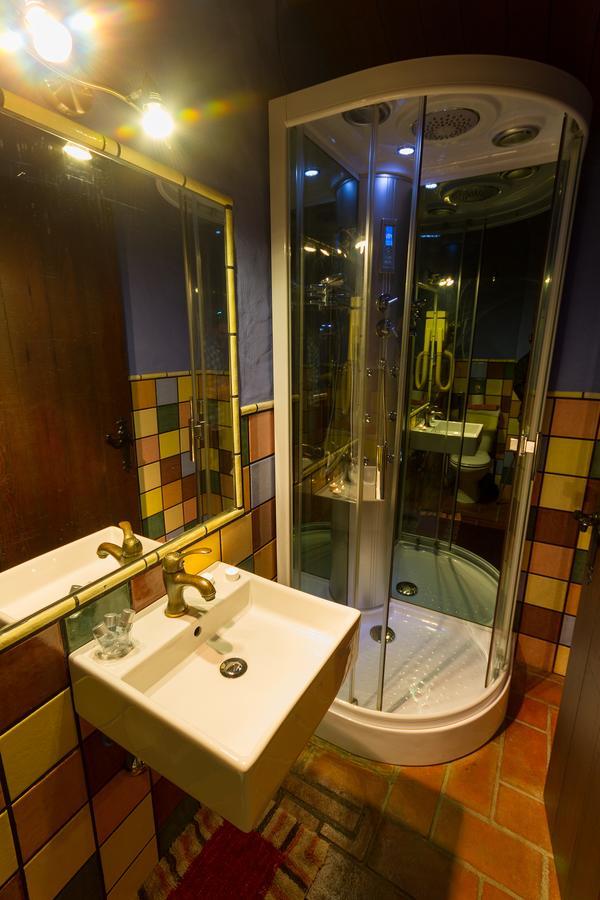 Jade Hotel อูบริเก ภายนอก รูปภาพ